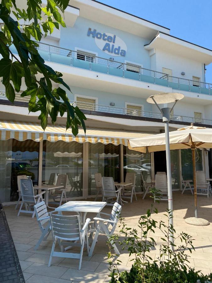 Hotel Alda チェルヴィア エクステリア 写真