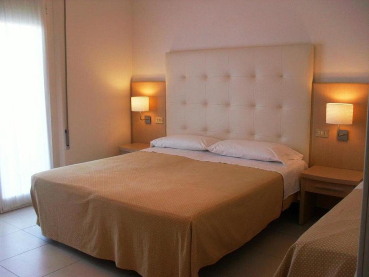 Hotel Alda チェルヴィア エクステリア 写真