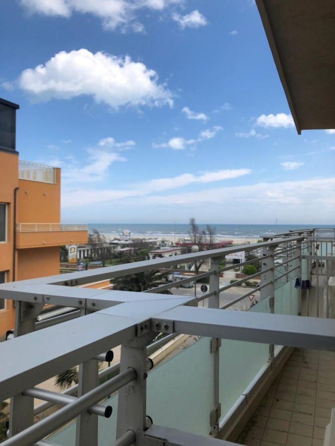 Hotel Alda チェルヴィア エクステリア 写真